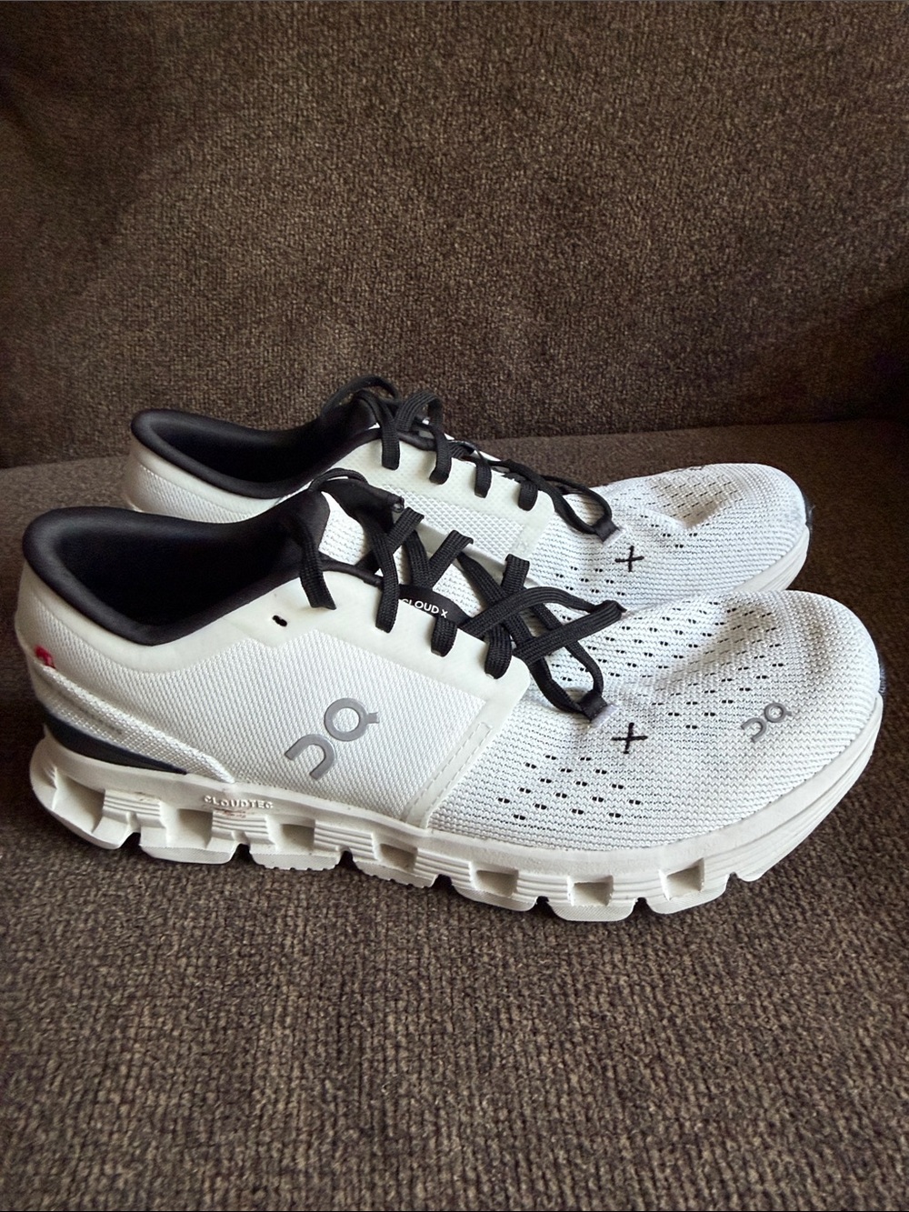 ON Running Cloud X 4 - Picture 2 of 4